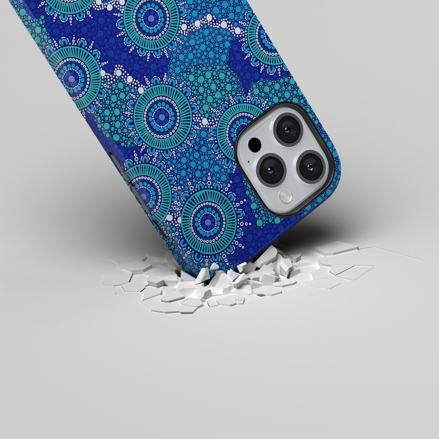 What is the Difference Between iPhone Case and Cover?
